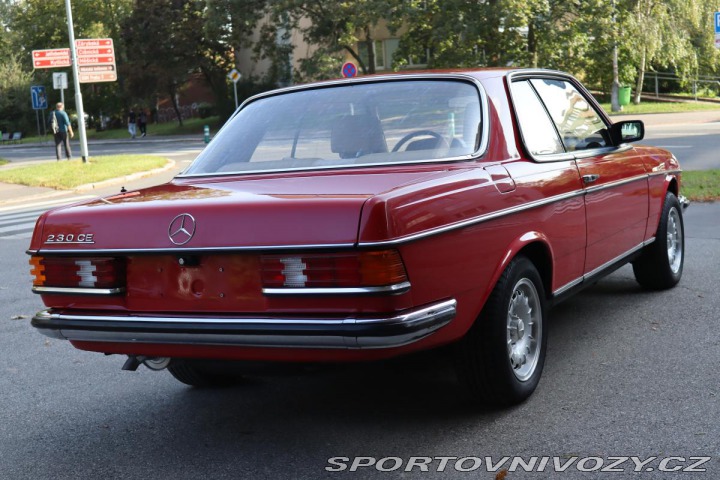 Mercedes-Benz Ostatní modely 123 230CE KUPÉ AUTOMAT 100kW 1981