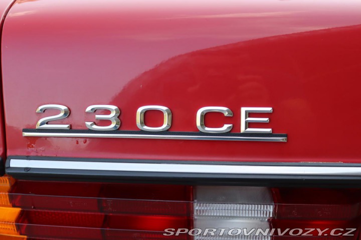 Mercedes-Benz Ostatní modely 123 230CE KUPÉ AUTOMAT 100kW 1981