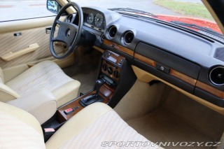 Mercedes-Benz Ostatní modely 123 230CE KUPÉ AUTOMAT 100kW 1981