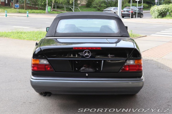 Mercedes-Benz Ostatní modely 124 E320 CABRIO 162kW 1994