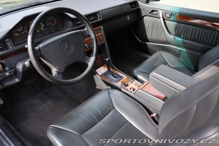 Mercedes-Benz Ostatní modely 124 E320 CABRIO 162kW 1994
