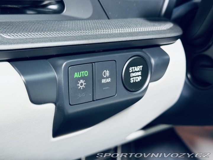 Porsche 911 992.2*CABRIO*CHRONO*ZÁRUK 2025