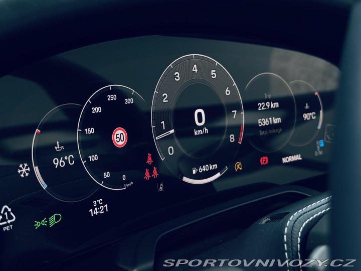 Porsche 911 992.2*CABRIO*CHRONO*ZÁRUK 2025