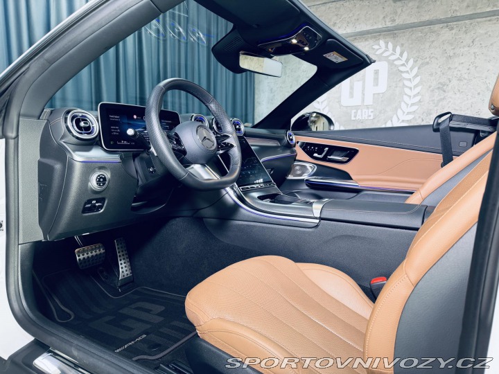Mercedes-Benz CLE 300*AMG*4M*ZÁRUKA*CABRIO 2024