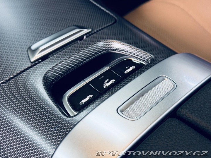 Mercedes-Benz CLE 300*AMG*4M*ZÁRUKA*CABRIO 2024