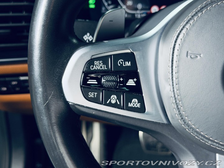 BMW 8 840d*xDRIVE*HUD*NEZ.TOP*P 2021