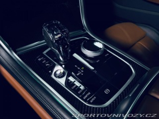 BMW 8 840d*xDRIVE*HUD*NEZ.TOP*P 2021