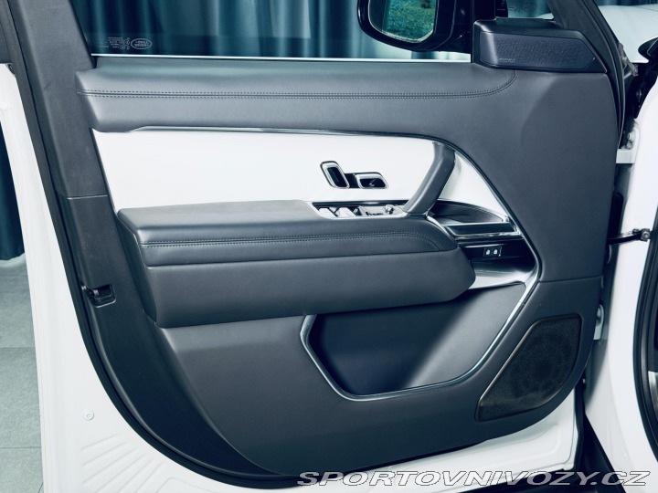 Ostatní značky Ostatní modely Land Rover Range Rover SV*P530*OSTUNI.PEARL*ZÁRU 2023