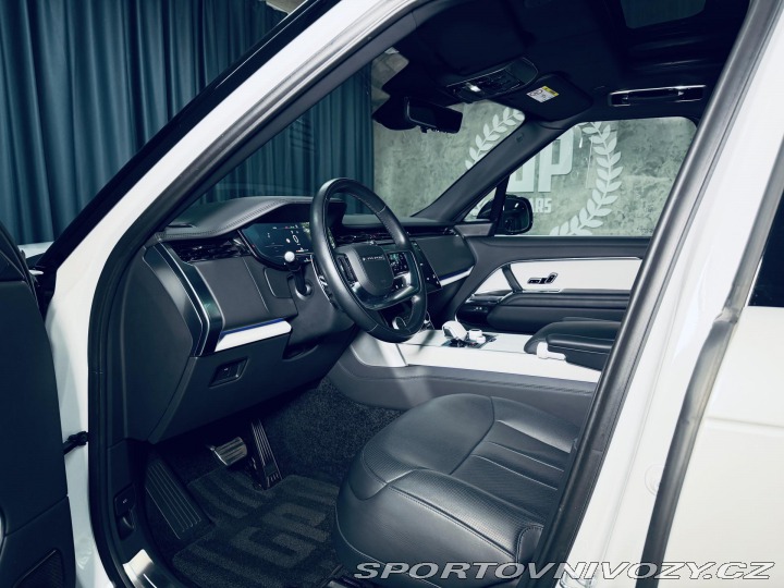 Ostatní značky Ostatní modely Land Rover Range Rover SV*P530*OSTUNI.PEARL*ZÁRU 2023