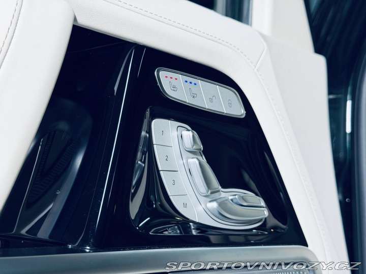 Mercedes-Benz Ostatní modely Třídy G G 450d AMG SUPERIOR NEZ.T 2025