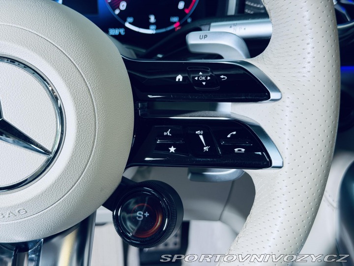 Mercedes-Benz SL 63*4M+*DYNAMIC-REZERVACE* 2022
