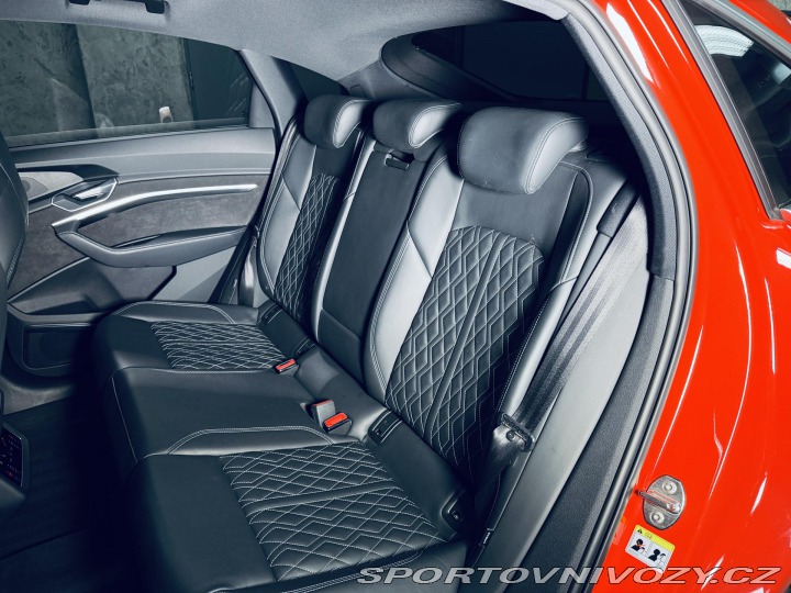 Audi Ostatní modely e-tron 55*S-LINE*QUATTRO*PANO*36 2020