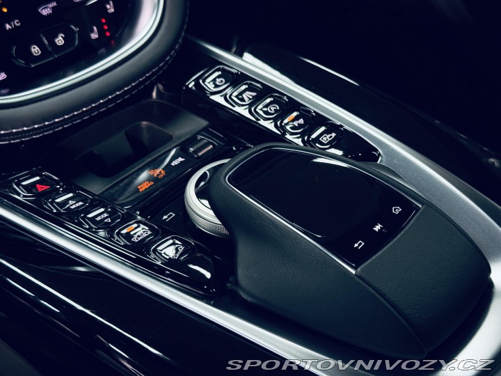 Aston Martin DBX 550*AIR*XENON.GREY*TOP 2021