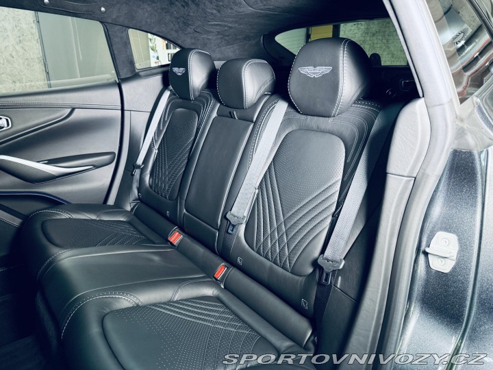 Aston Martin DBX 550*AIR*XENON.GREY*TOP 2021