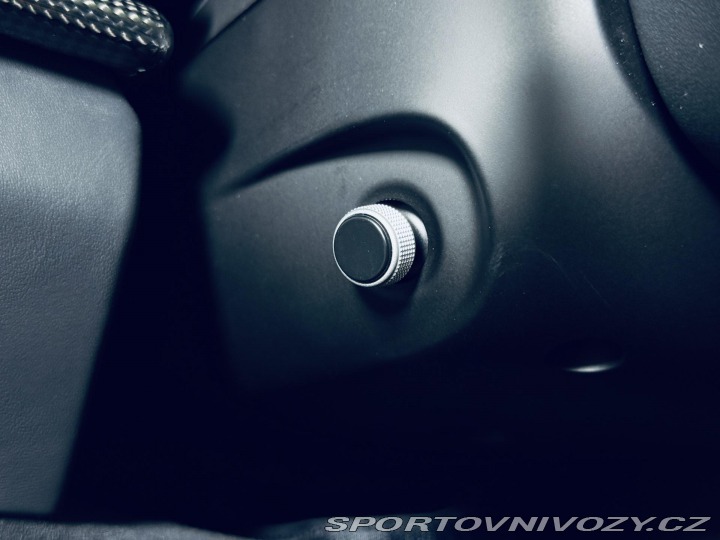 Ferrari Purosangue Carbon Ext.+Int. Rosso Ma 2025