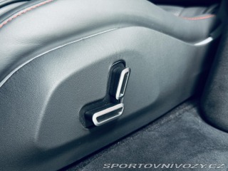 Ferrari Purosangue Carbon Ext.+Int. Rosso Ma 2025