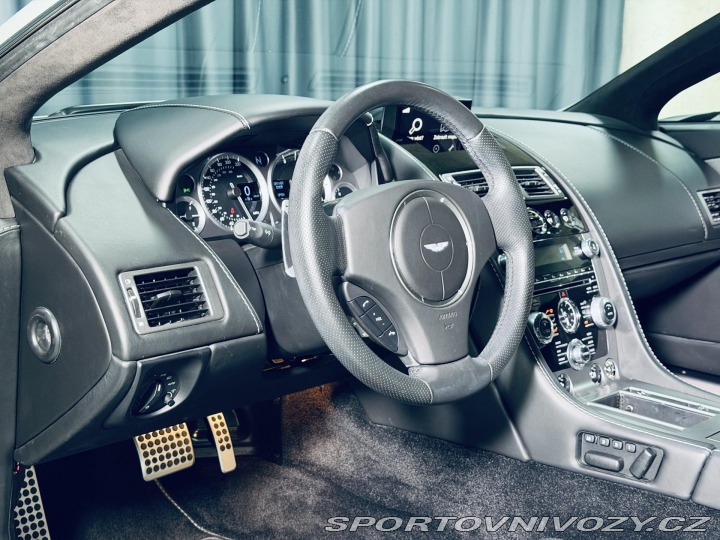Aston Martin V8 Vantage 4.7L V8 2013