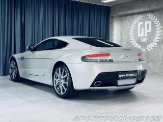 Aston Martin V8 Vantage 4.7L V8 2013
