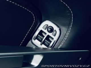 Aston Martin V8 Vantage 4.7L V8 2013