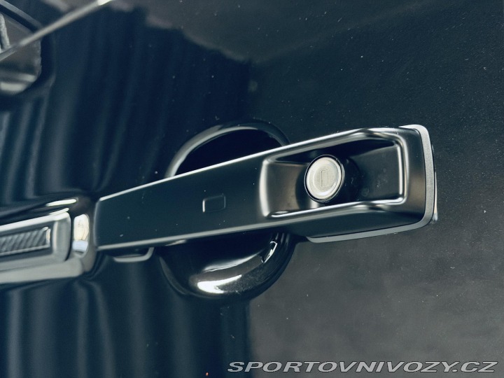 Mercedes-Benz Ostatní modely Třídy G G63*A22*CARBON.INT+EXT 2026