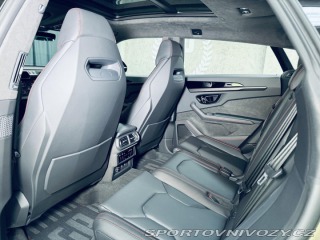 Lamborghini Urus SE*NOVÉ*MAT*AKRAPOVIC* 2025