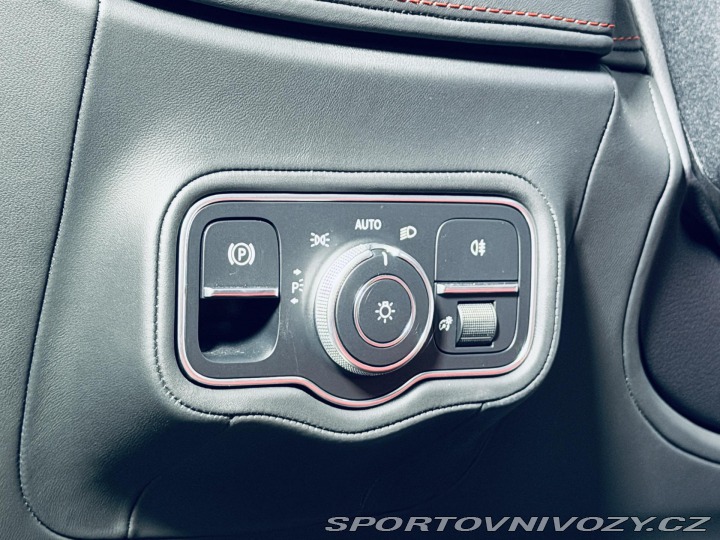 Mercedes-Benz Ostatní modely Třídy G G 450d AMG SUPERIOR NEZ.T 2024