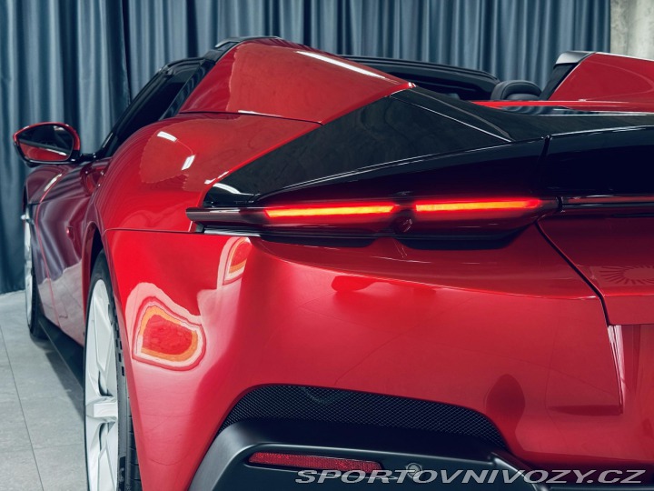 Ferrari 12Cilindri 12Cilindri*SPIDER*Rosso M 2025
