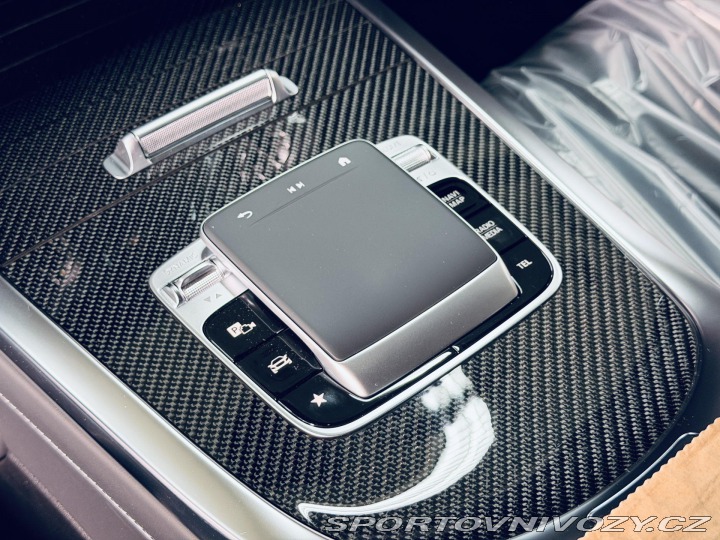 Mercedes-Benz Ostatní modely Třídy G G63*A22*CARBON*SUPERIOR 2026