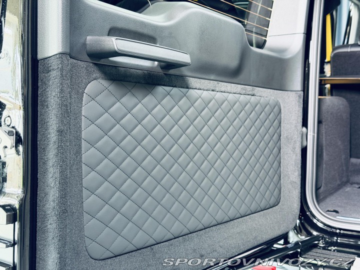 Mercedes-Benz Ostatní modely Třídy G G63*A22*CARBON*SUPERIOR 2026