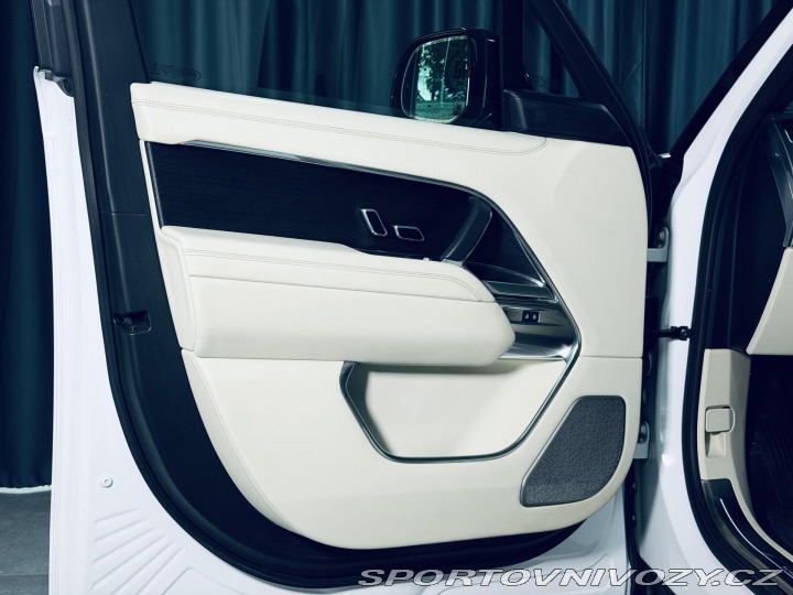 Ostatní značky Ostatní modely Land Rover Range Rover P550e*Autobio*CZ*ZÁRUKA 1 2024