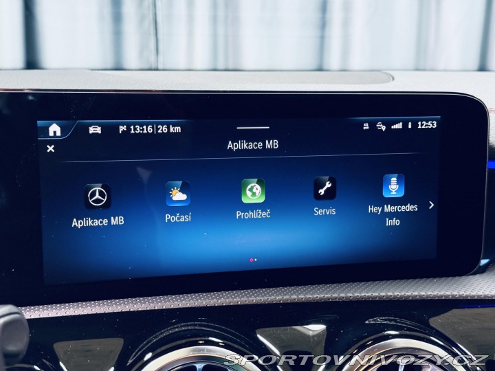 Mercedes-Benz CLA 180*AMG*KEYLESS*KAMERA*CZ 2023