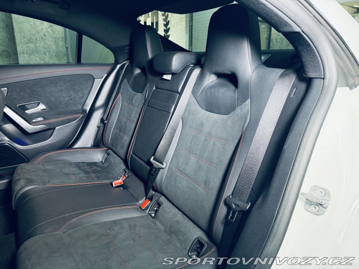 Mercedes-Benz CLA 180*AMG*KEYLESS*KAMERA*CZ 2023