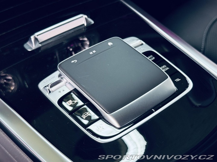 Mercedes-Benz Ostatní modely Třídy G 450d AMG Night Masáže Taž 2025