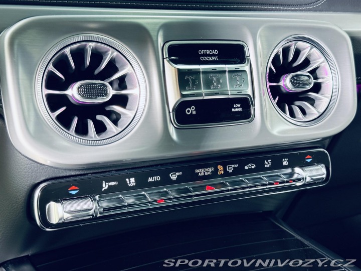 Mercedes-Benz Ostatní modely Třídy G 450d AMG Night Masáže Taž 2025