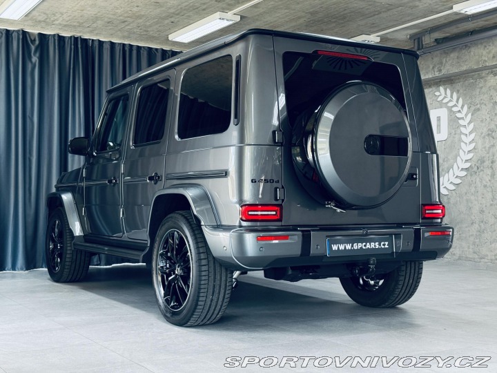 Mercedes-Benz Ostatní modely Třídy G 450d AMG Night Masáže Taž 2025