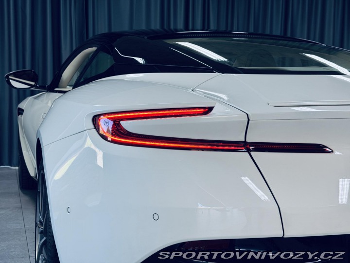 Aston Martin DB11 V12*5.2*B&O*360*TOP 2017
