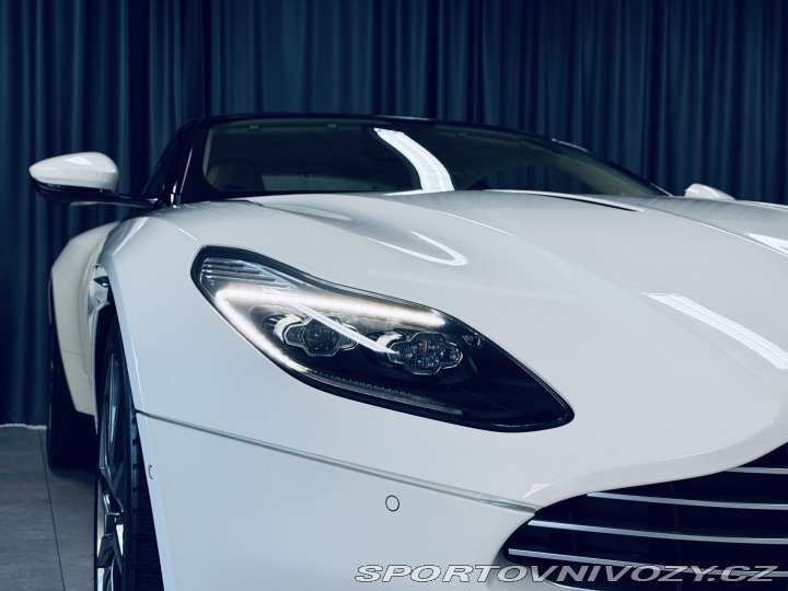 Aston Martin DB11 V12*5.2*B&O*360*TOP 2017