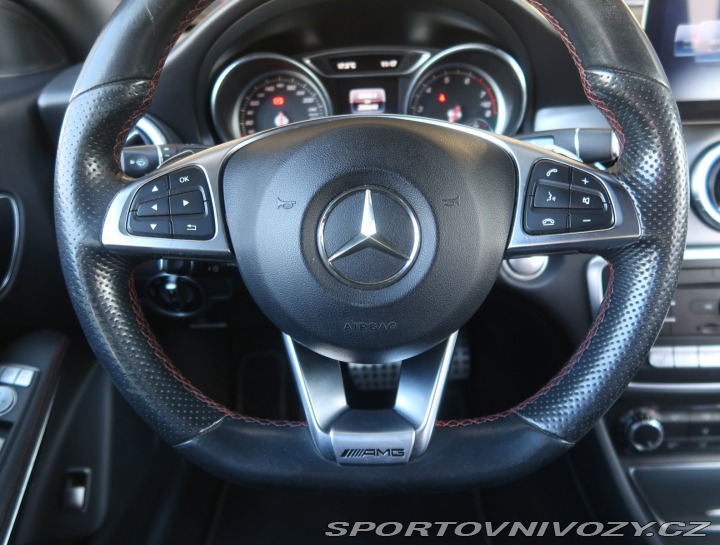 Mercedes-Benz CLA 200 2017