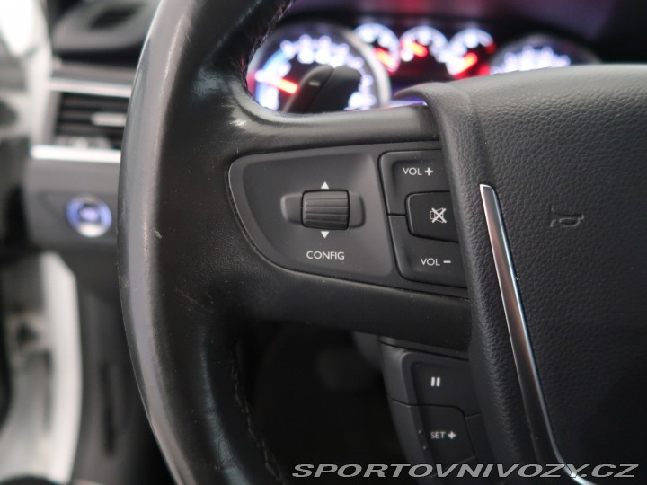 Peugeot 508 HYbrid4 2013