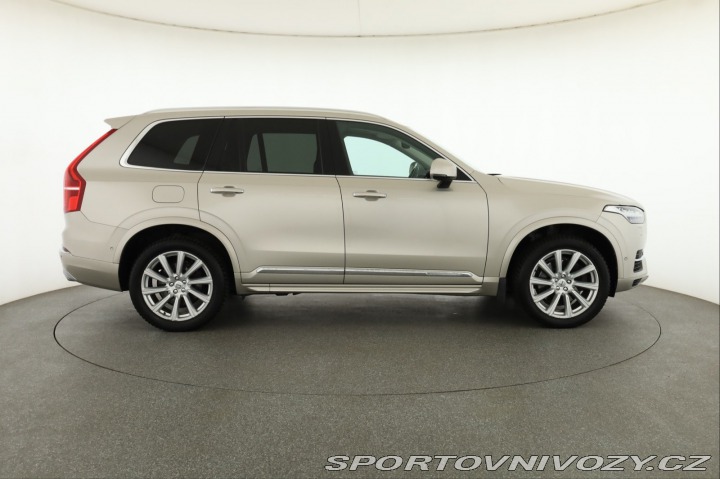 Volvo Ostatní modely XC90  T8 Twin Engine AWD 2016