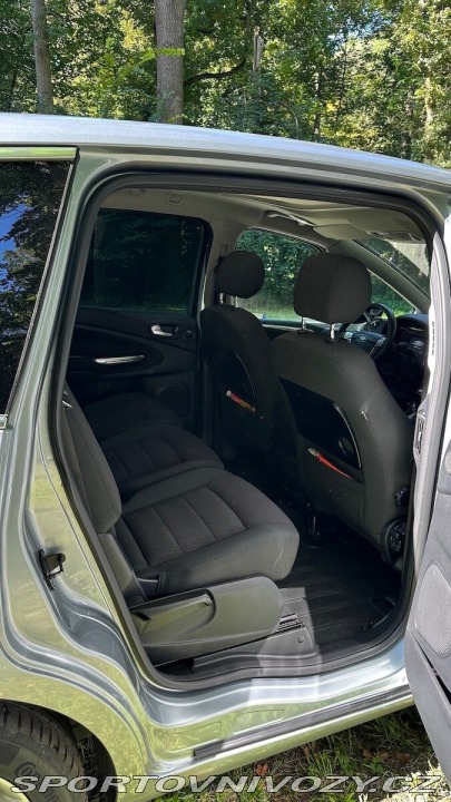 Ford Ostatní modely S-MAX 2,2   TDCi 147kw, Automat 2012