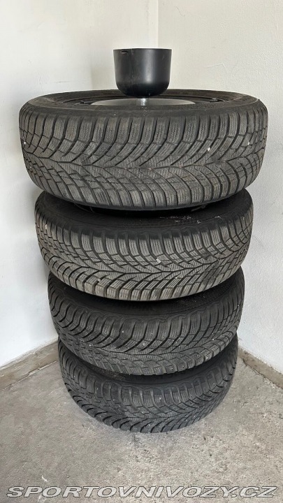 Ford Ostatní modely S-MAX 2,2   TDCi 147kw, Automat 2012