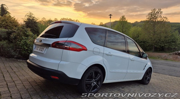 Ford Ostatní modely S-MAX 2,0 7-míst, 120kW (bez 1800