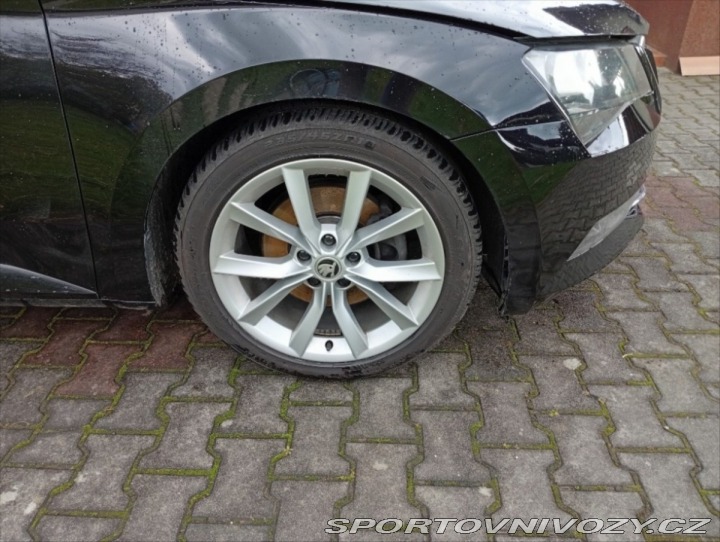 Škoda Superb 2,0   3T M1 AC 1800