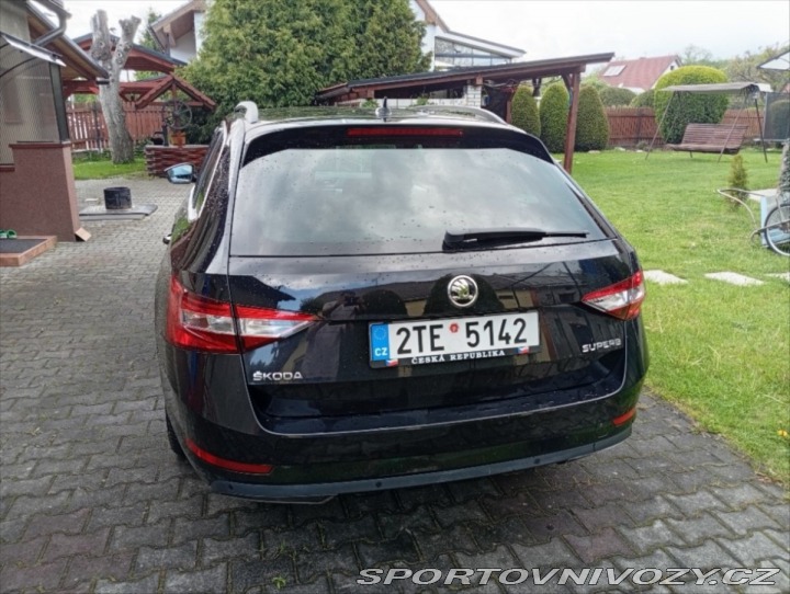 Škoda Superb 2,0   3T M1 AC 1800
