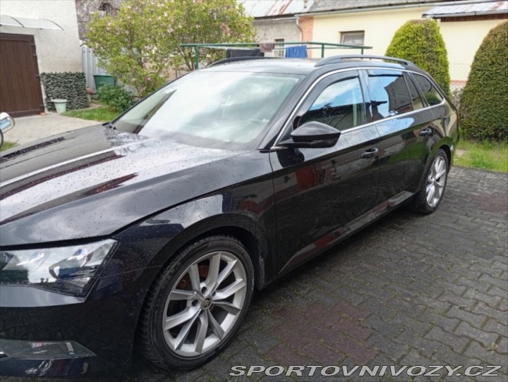 Škoda Superb 2,0   3T M1 AC 1800