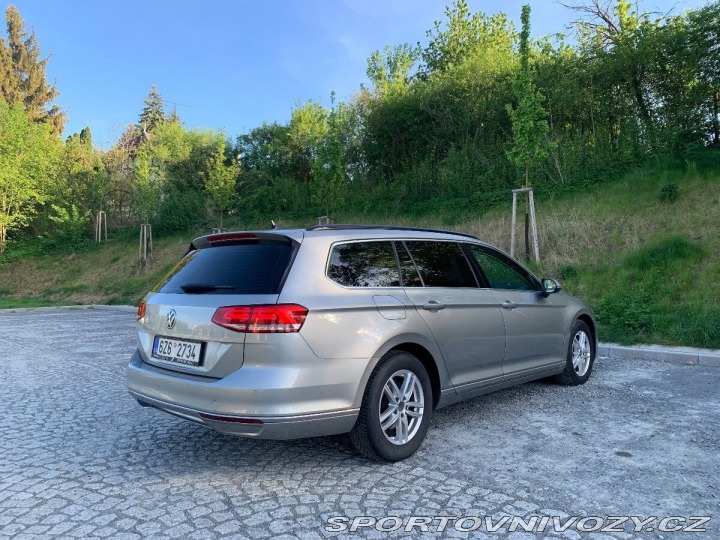 Volkswagen Ostatní modely Passat 2,0   110kW MANUÁL, DIGI, 2015