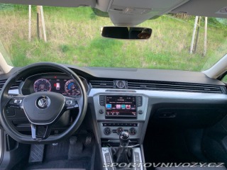 Volkswagen Ostatní modely Passat 2,0 110kW MANUÁL, DIGI, 2015