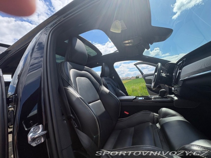 Volvo V90 2,0 2021