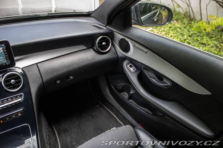 Mercedes-Benz C C180 AMG Line 115kW AT 9 2020
